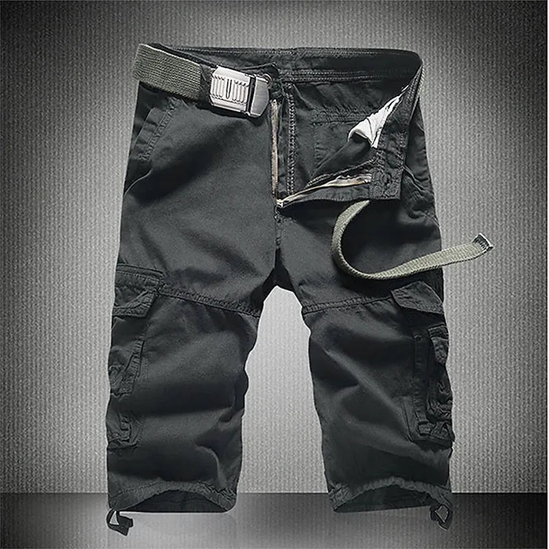 Adventure-Ready Men's Camo Cargo Shorts with Zipper Pocket