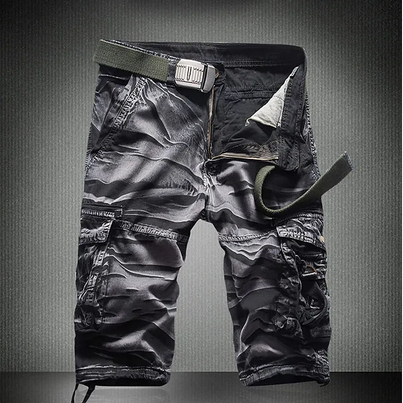 Adventure-Ready Men's Camo Cargo Shorts with Zipper Pocket