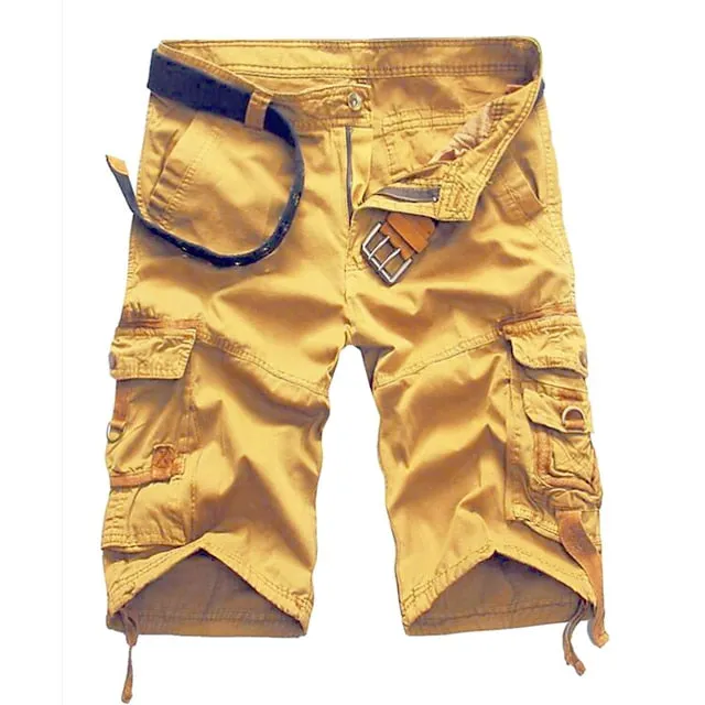 Adventure-Ready Men's Camo Cargo Shorts with Zipper Pocket