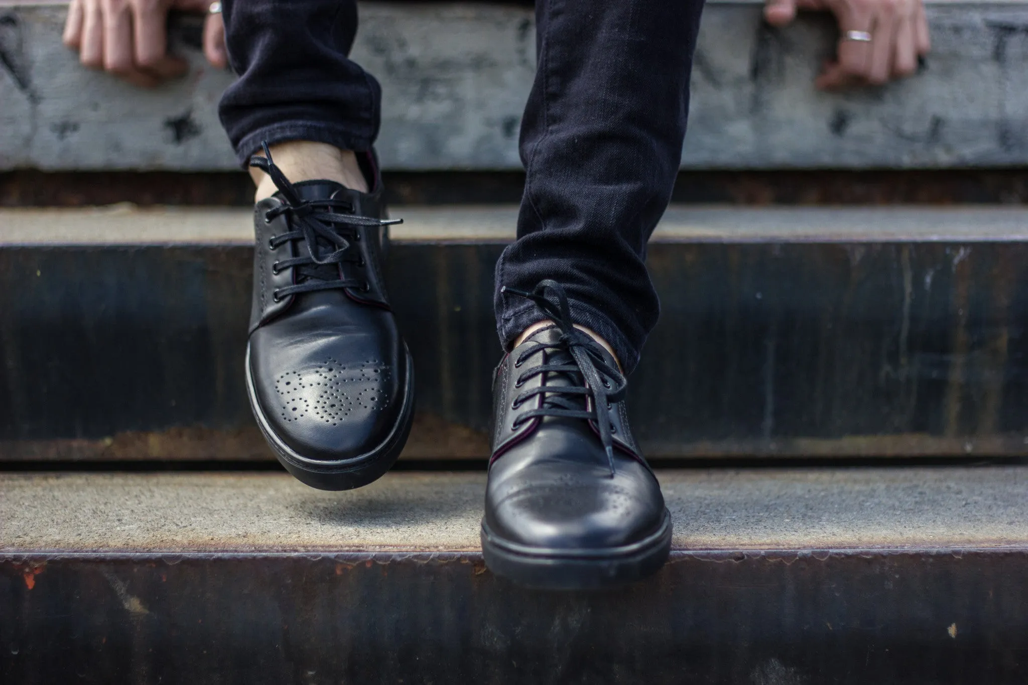 The Windsor Sneaker | All Black