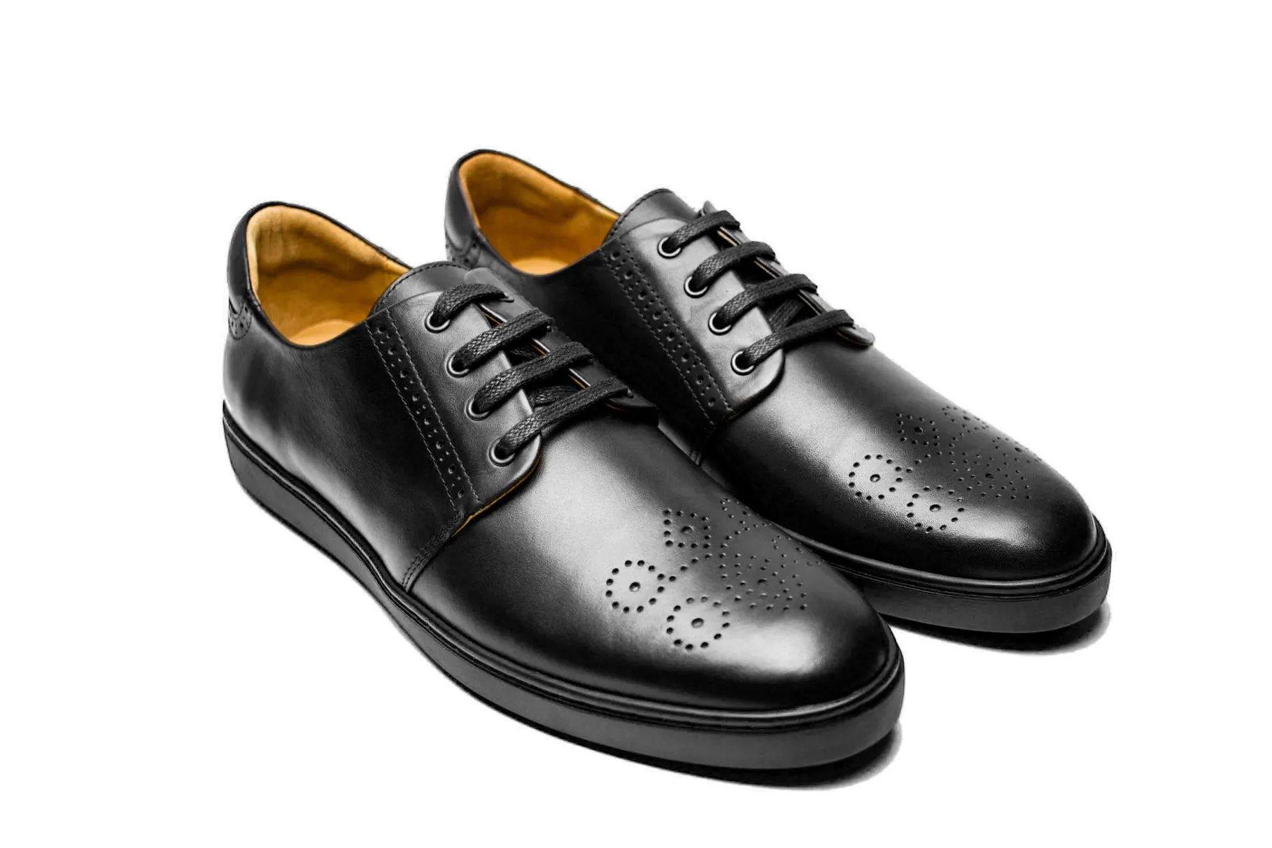The Windsor Sneaker | All Black