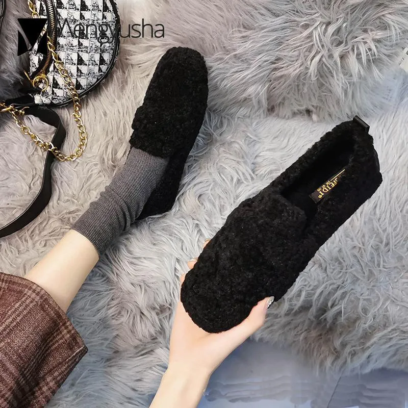 Winter Warm  Flock Flat Shoes Casual Loafers Slip on Furry Outer Wearing Flats Loafers Fluffy Flat Mules Warm
